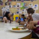 L’obesitat infantil afecta el doble a les famílies de classe baixa que a les de classe alta L’obesitat infantil afecta el doble a les famílies de classe baixa que a les de classe alta