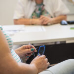 Els metges, sense eines per abordar la violència masclista per la falta de formació Els metges, sense eines per abordar la violència masclista per la falta de formació