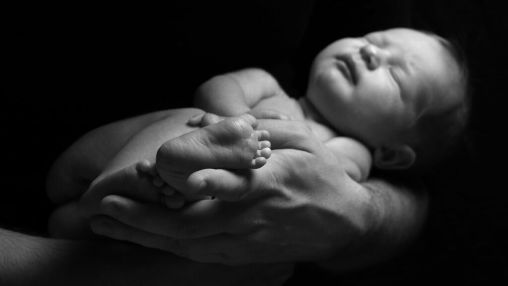 TribunaParteres tradicionals, un intrusisme que aprofita la manca de llevadores llevadora part