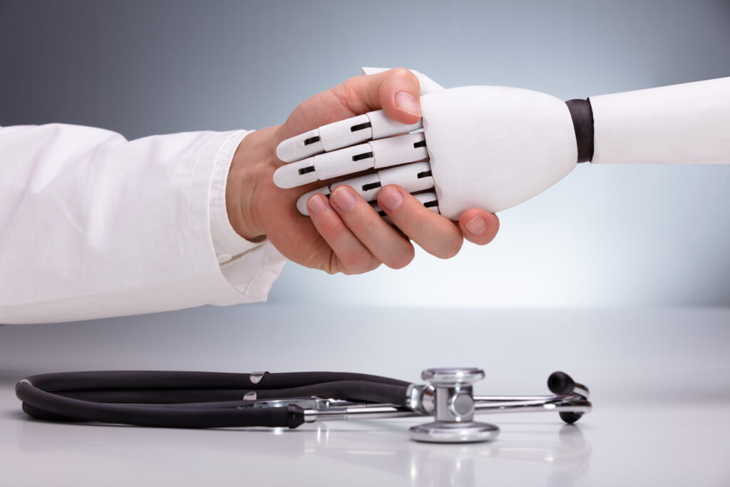 AnàlisiLa IA pren protagonisme en mans d’usuaris i professionals sanitaris IA intel·ligència artificial